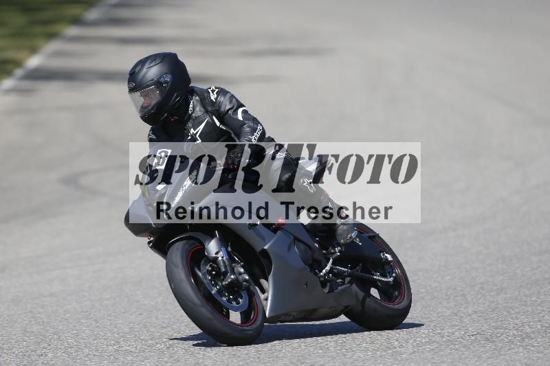 /15 22.05.2026  Plüss Moto Sport  Discover the Bike ADR /Gruppe gruen - Bike 1/53